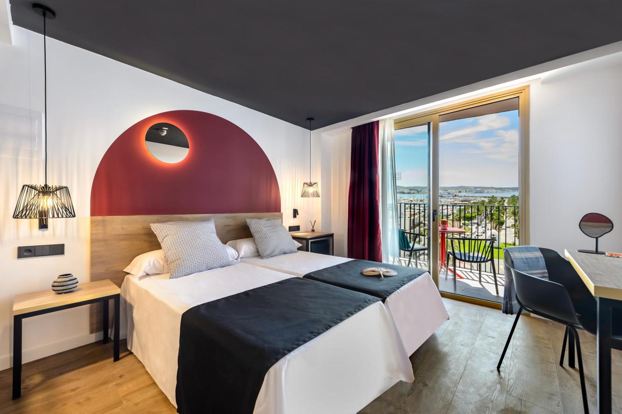 Hotel Vibra District - Adults Only Sant Antoni de Portmany Zewnętrze zdjęcie